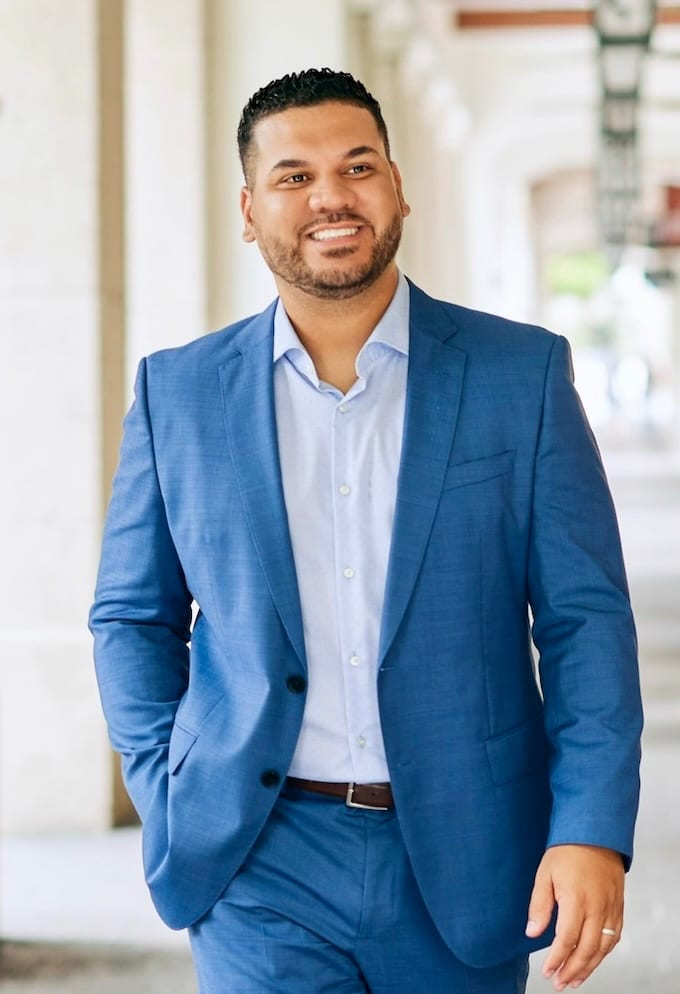 Jonathan Santiago